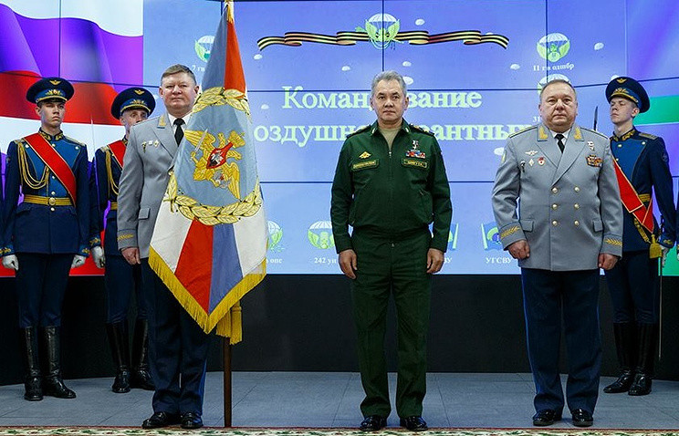 Новым командующим ВДВ назначен Андрей Сердюков
